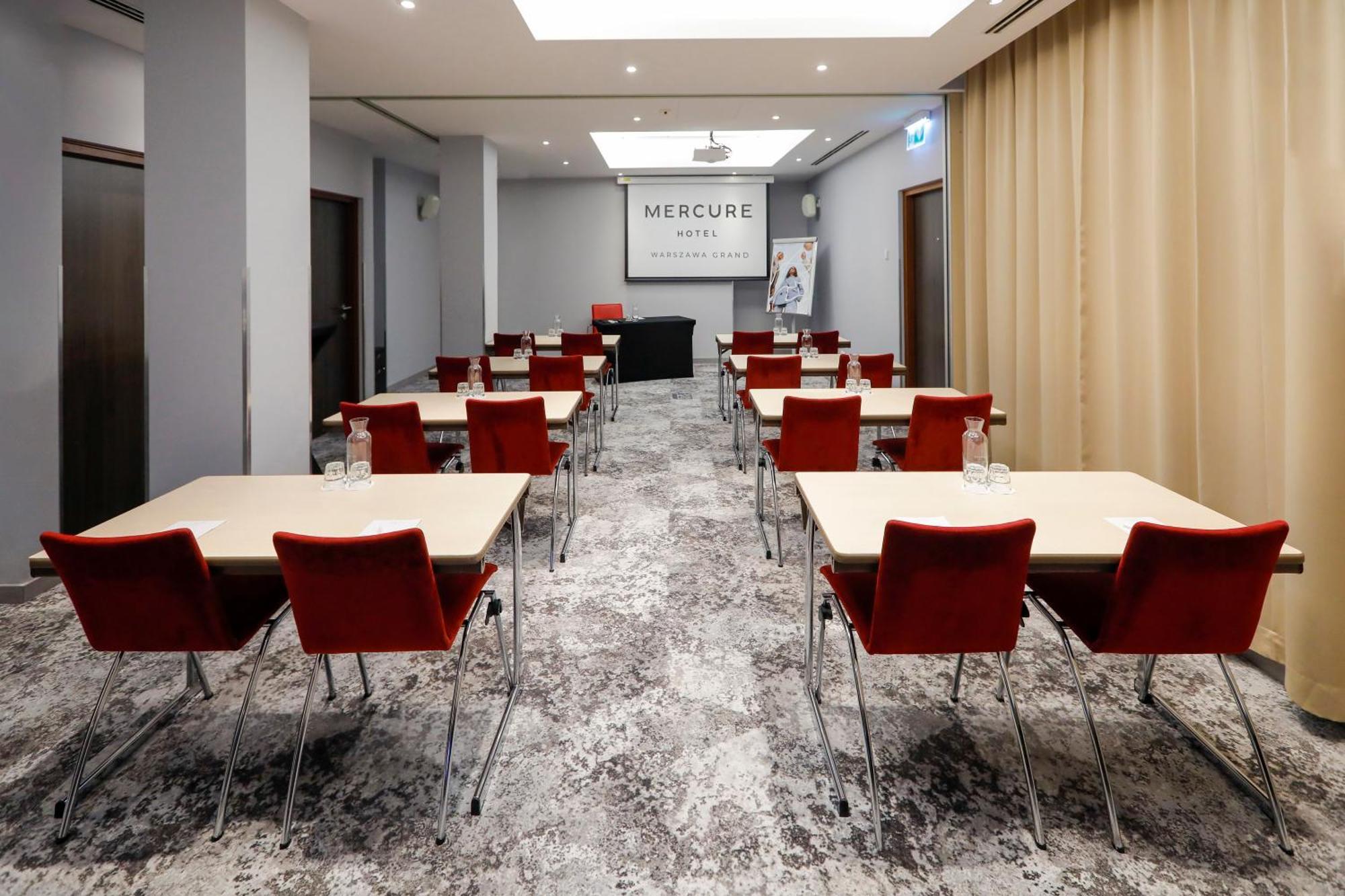 Mercure Warszawa Grand Esterno foto