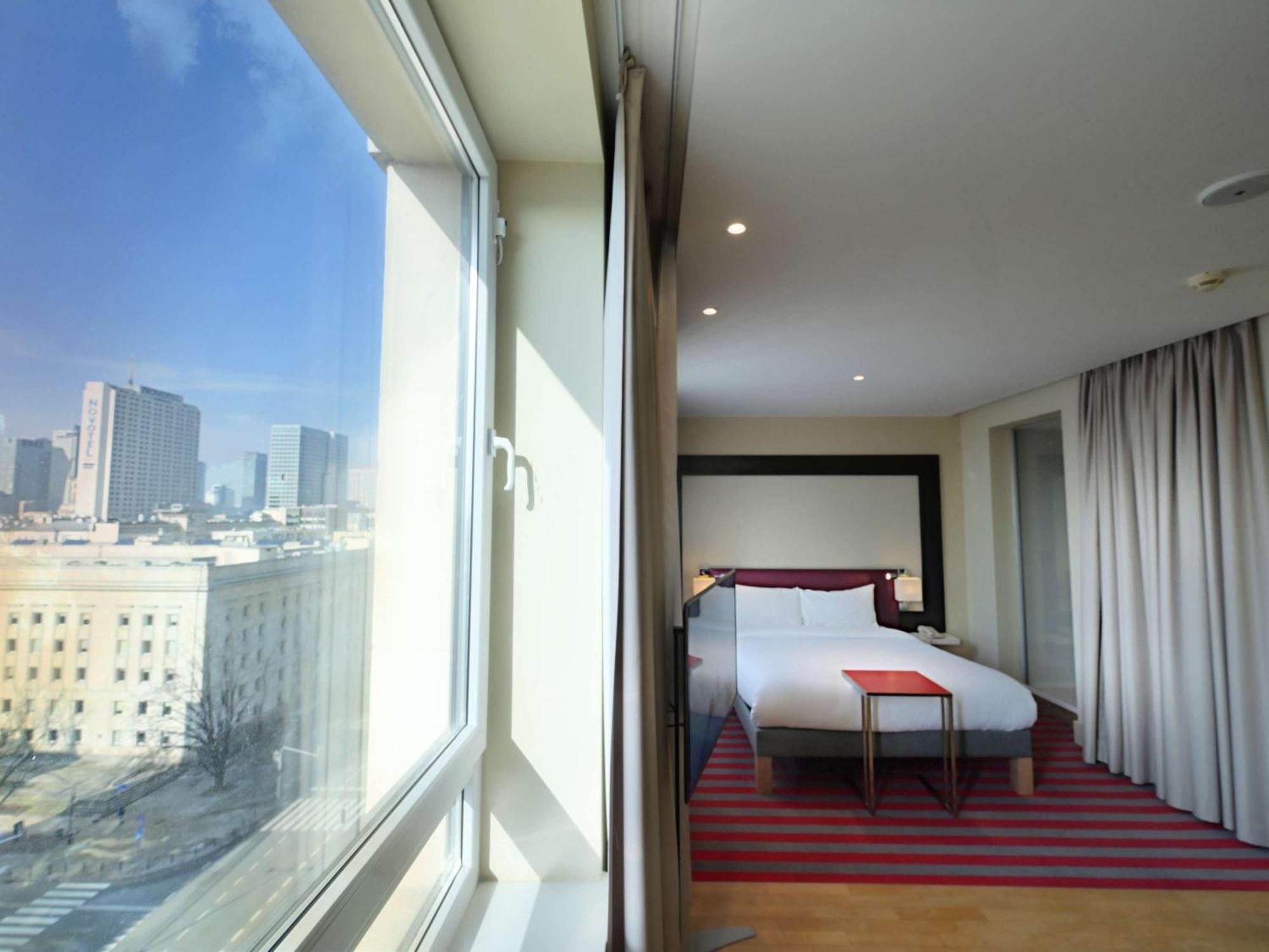 Mercure Warszawa Grand Esterno foto