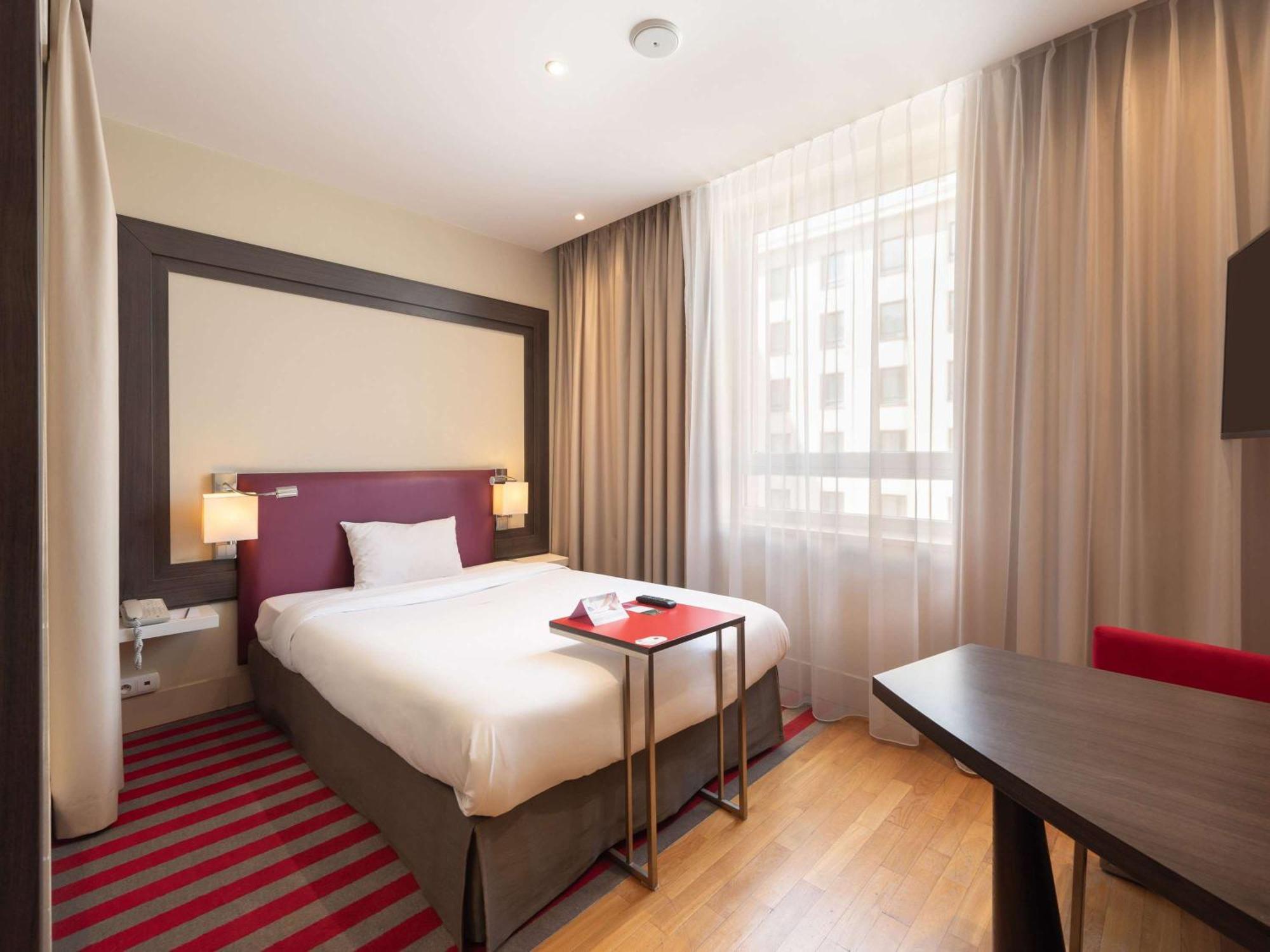 Mercure Warszawa Grand Esterno foto