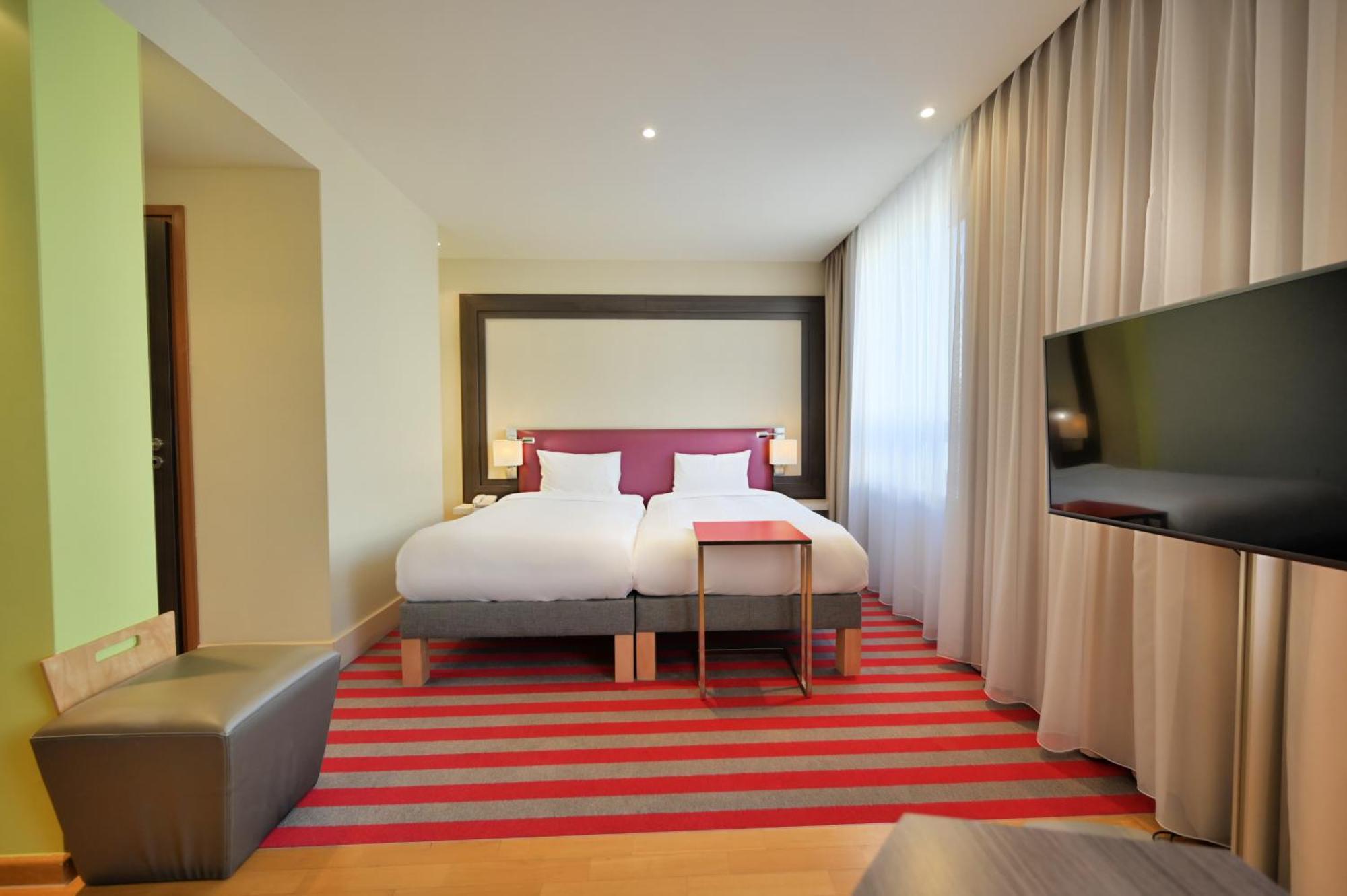 Mercure Warszawa Grand Esterno foto