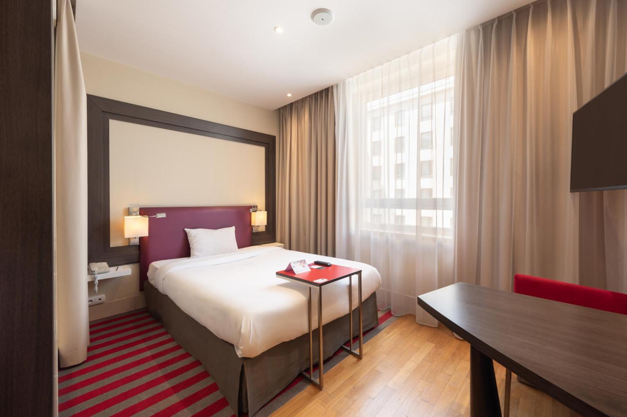 Mercure Warszawa Grand Esterno foto