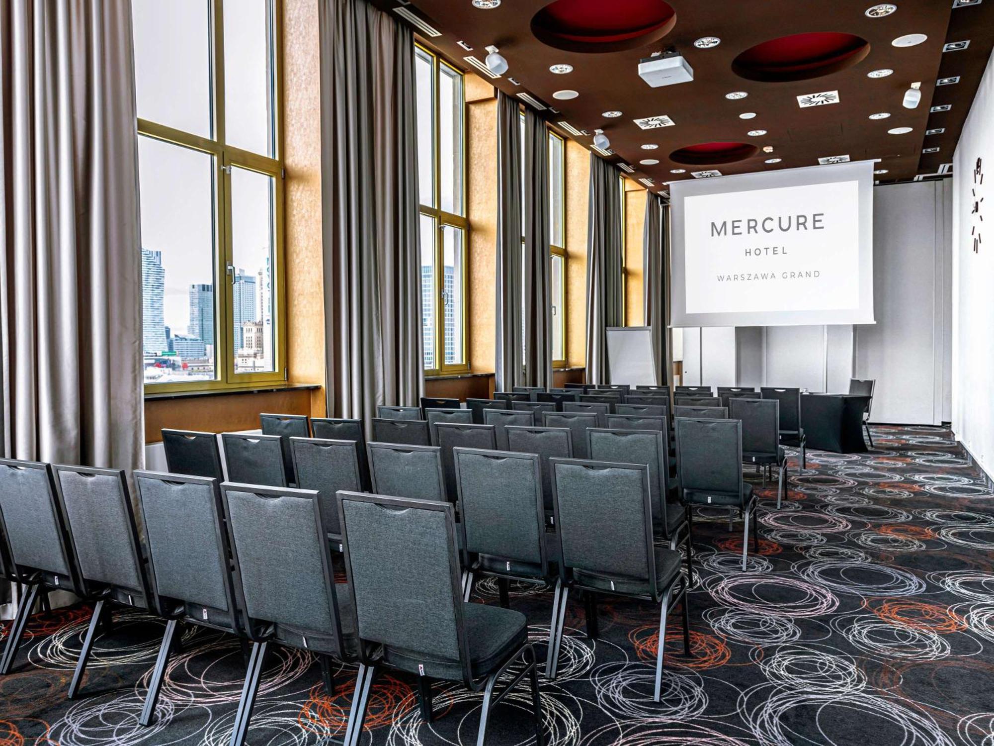 Mercure Warszawa Grand Esterno foto