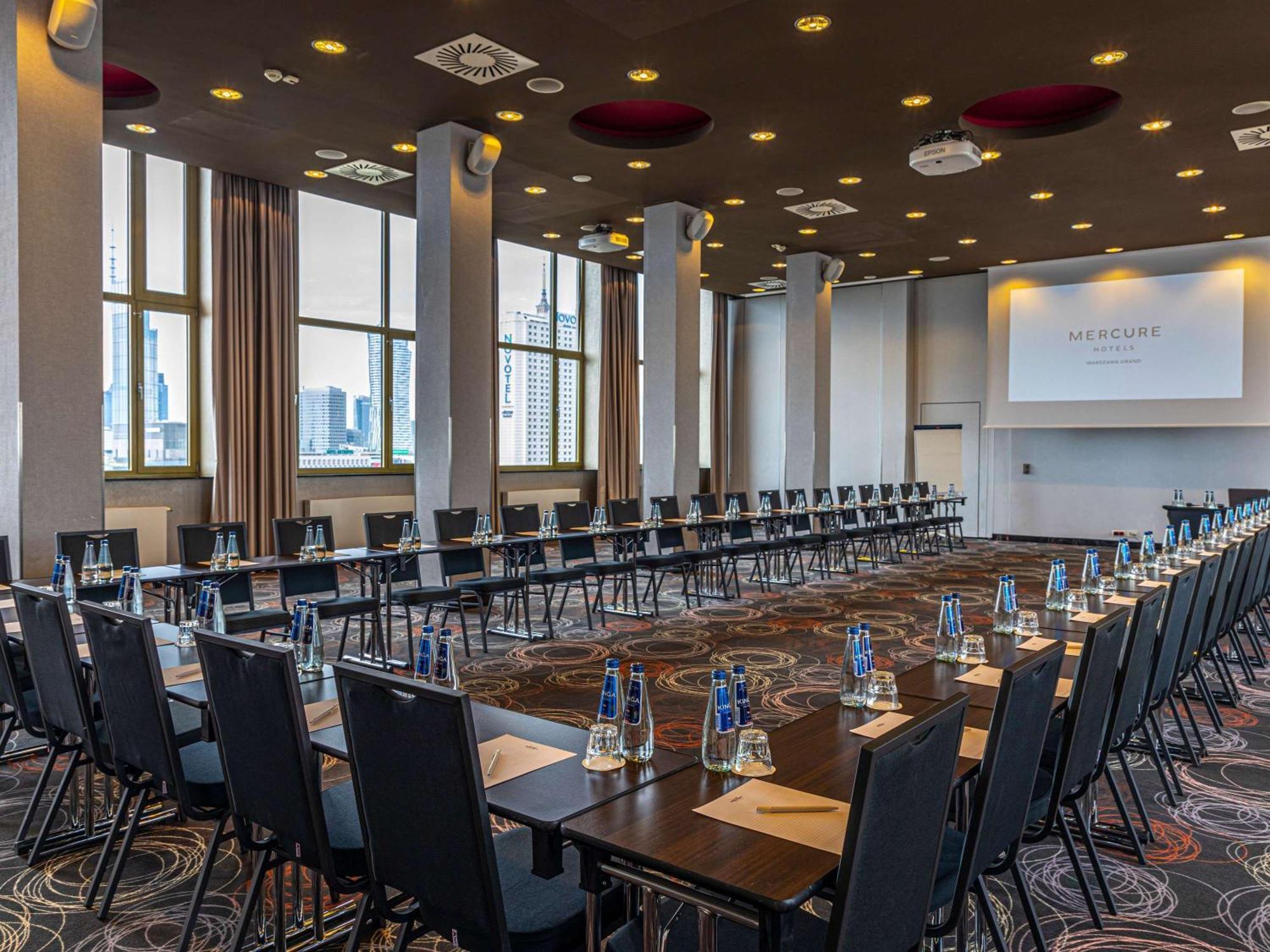 Mercure Warszawa Grand Esterno foto